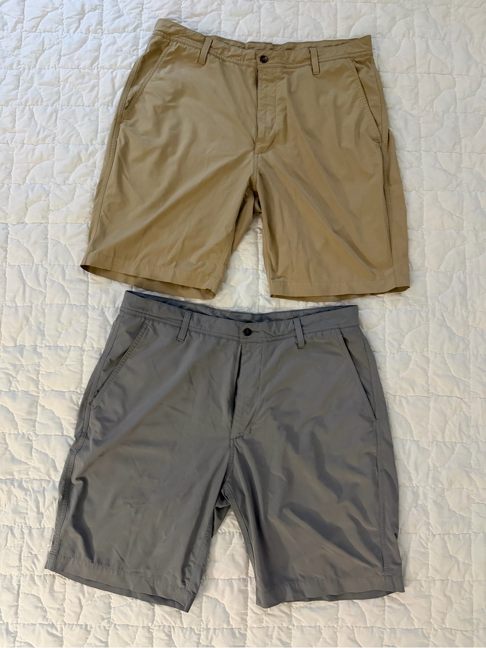FootJoy Men's Khaki and Gray Flat-Front Golf Shorts